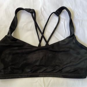 Lululemon sport bra size 4